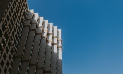 The Curve by Sentro, Arjan