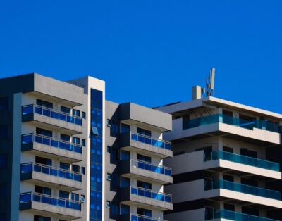 Rise Residence, JVC